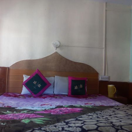 מנאלי Hotel Everest מראה חיצוני תמונה