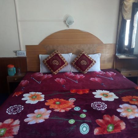 מנאלי Hotel Everest מראה חיצוני תמונה