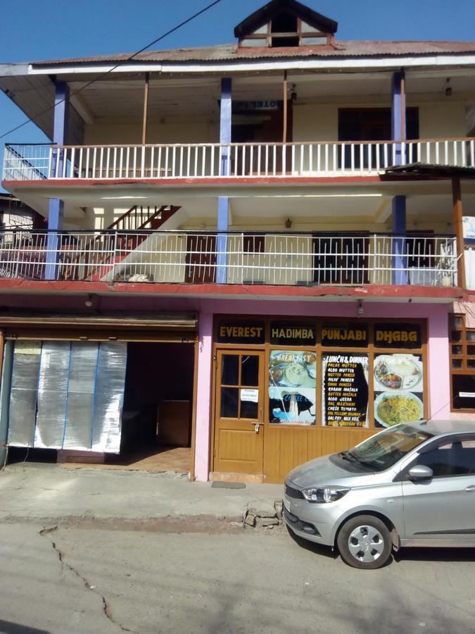 מנאלי Hotel Everest מראה חיצוני תמונה